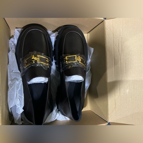 Lattelier Leather Loafers With Chain - Picture 10 of 13